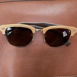 Ray-Ban Sunnies